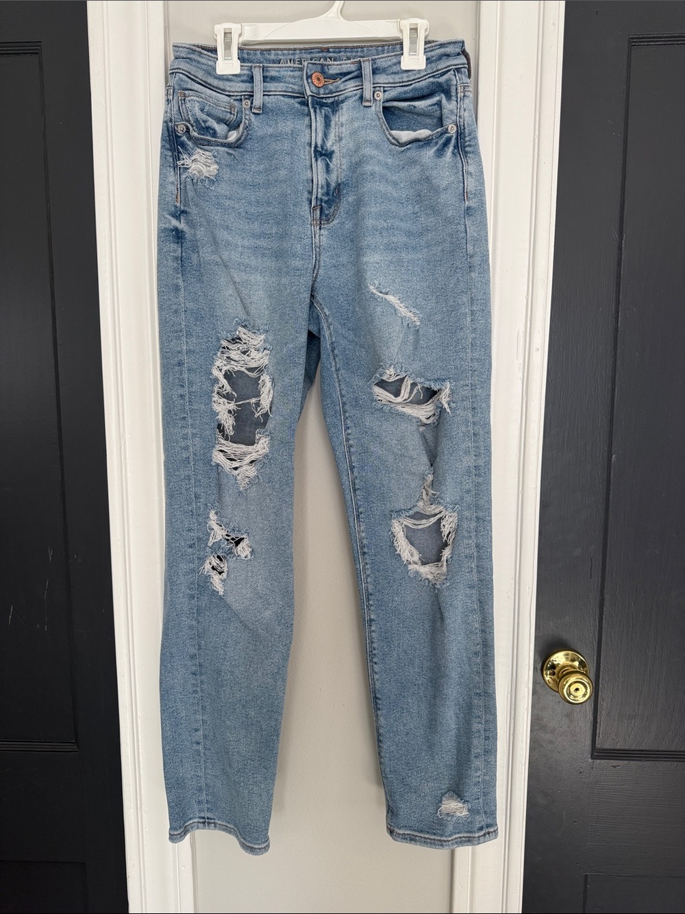 American Eagle Outfitters Light Blue Ripped Straight Leg Jeans